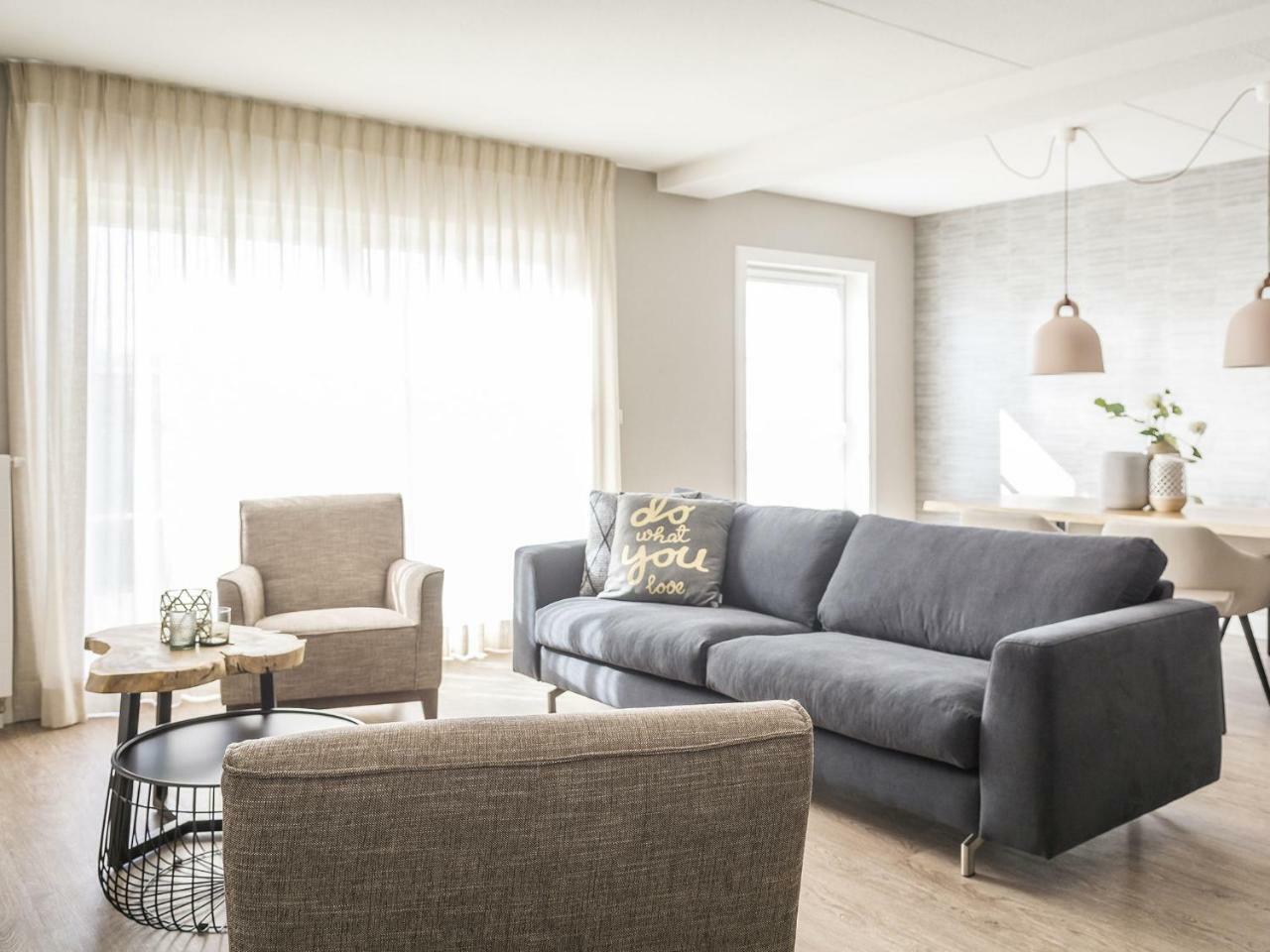 Spacious Farmhouse In De Cocksdorp With Private Terrace Екстериор снимка